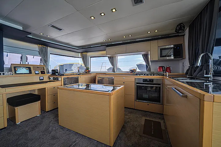Lagoon 560 S2 - 