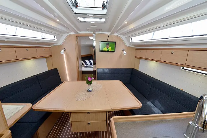 Bavaria Cruiser 37 - PRIMA