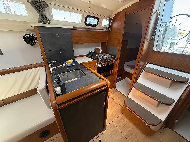 Sun Odyssey 349 - 