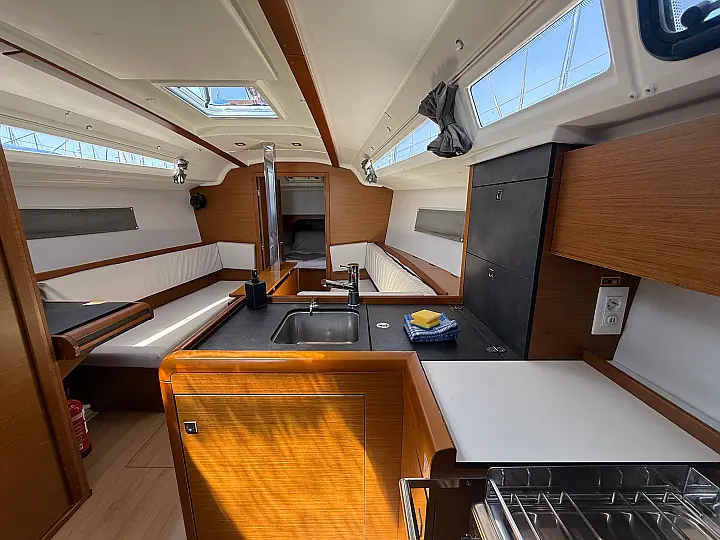Sun Odyssey 349 - 