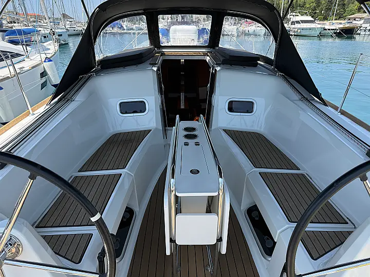 Sun Odyssey 349 - 