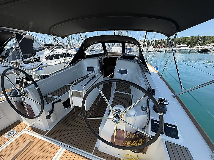 Sun Odyssey 349 - 