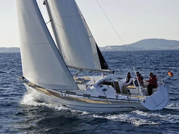 Bavaria 38 Cruiser - 