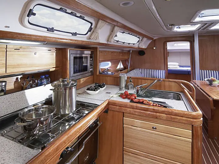 Bavaria 38 Cruiser - 