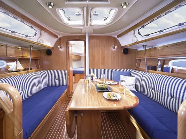 Bavaria 38 Cruiser - 