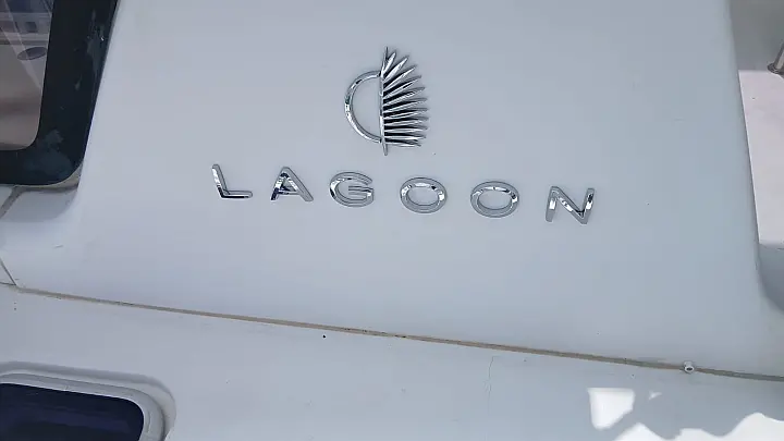 Lagoon 42 - Lagoon Sign