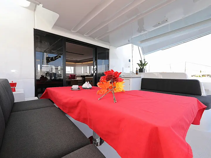 Lagoon 50 - 