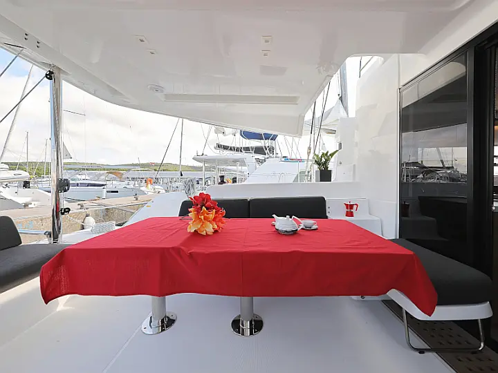 Lagoon 50 - 