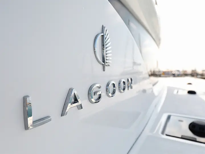 Lagoon 50 - 
