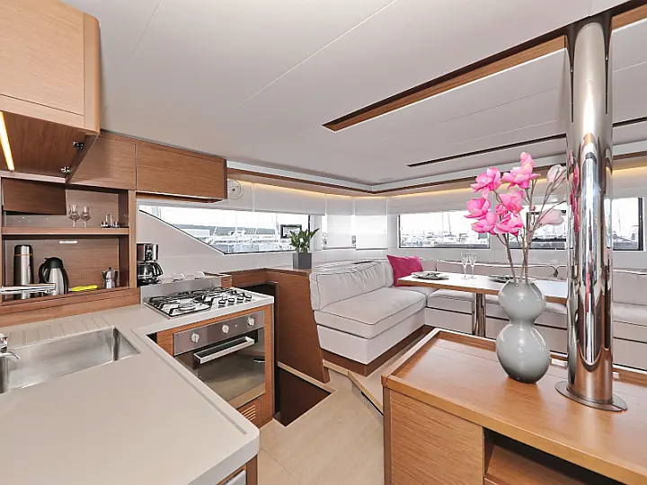 Lagoon 50 - 