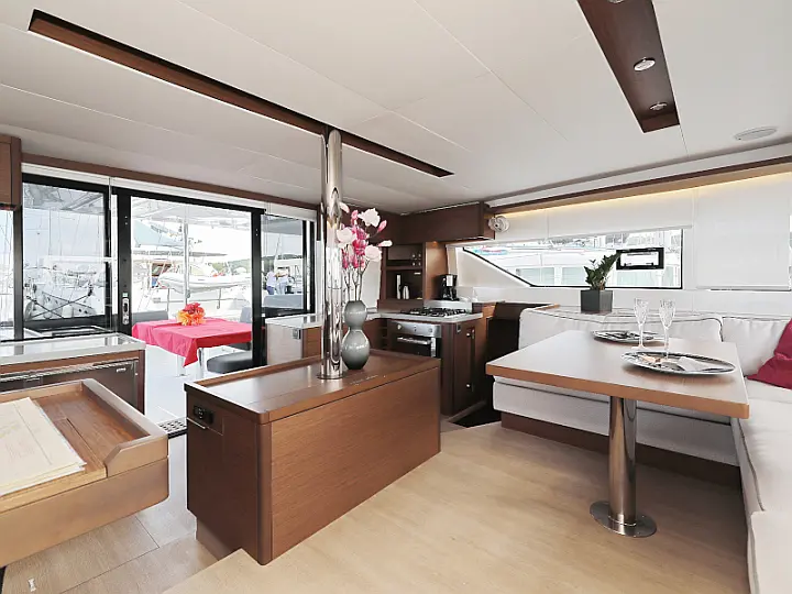 Lagoon 50 - 