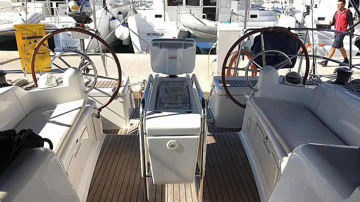 Sun Odyssey 439 - 