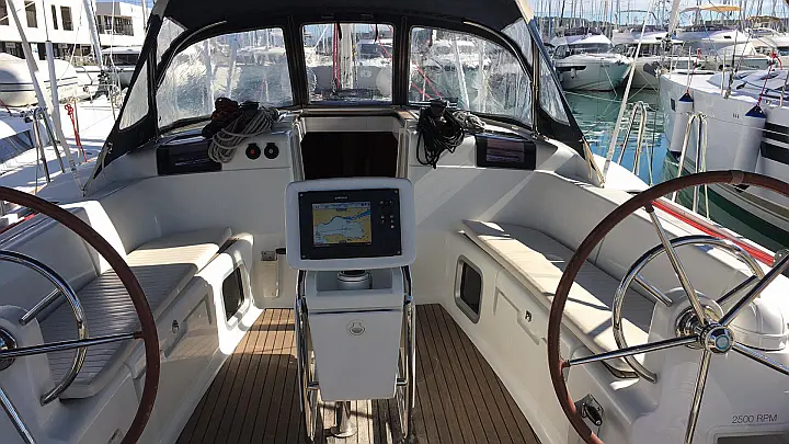 Sun Odyssey 439 - 