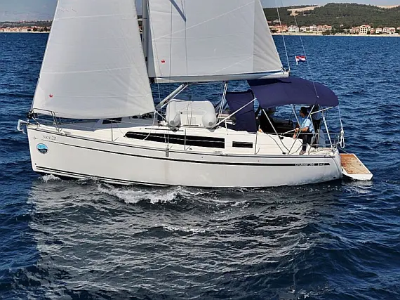 BAVARIA C 34 