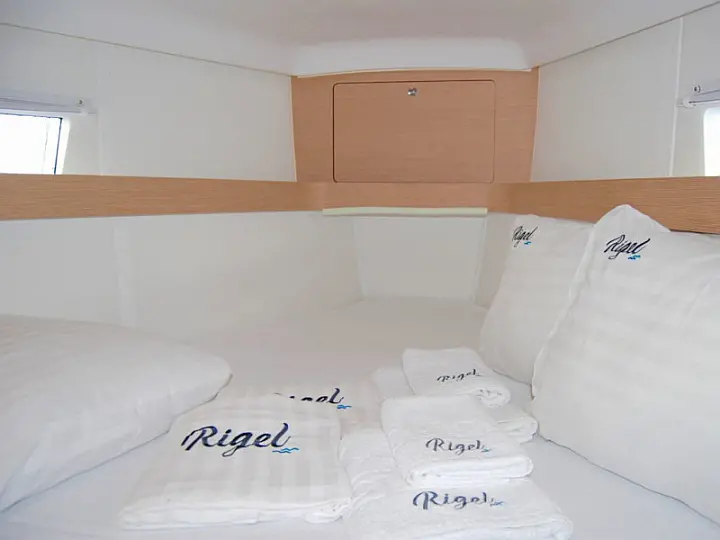 Elan Impression 45 - 