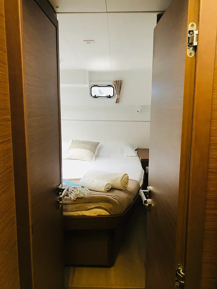 Lagoon 40 - Cabin