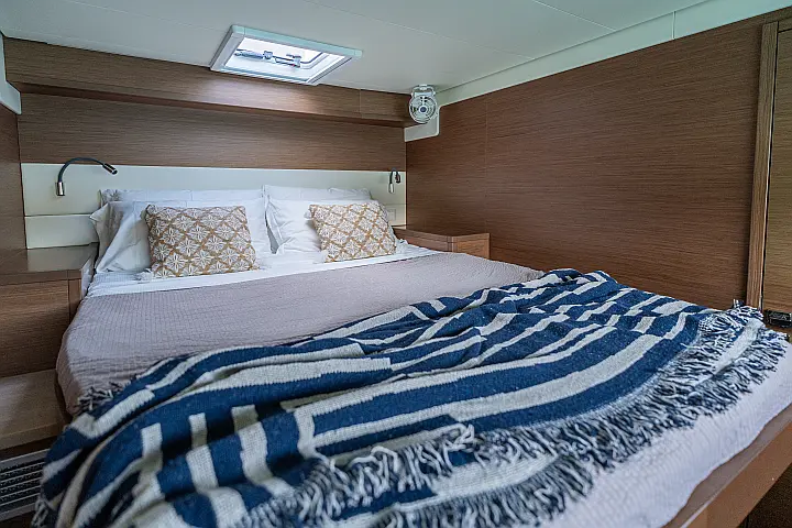 Lagoon 52F - Cabin