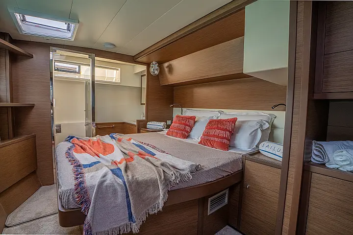 Lagoon 52F - Cabin