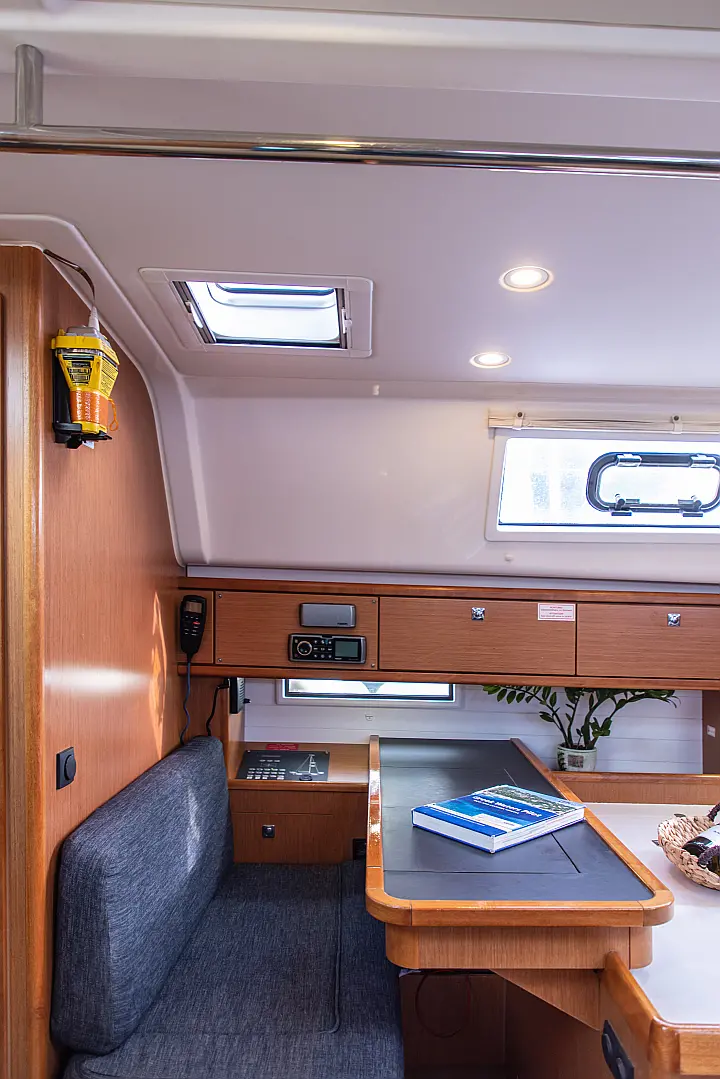 Bavaria Cruiser 51 - 