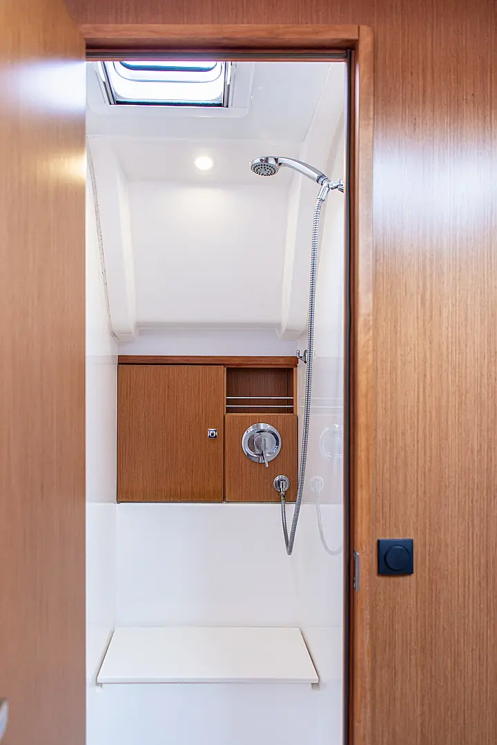 Bavaria Cruiser 51 - 