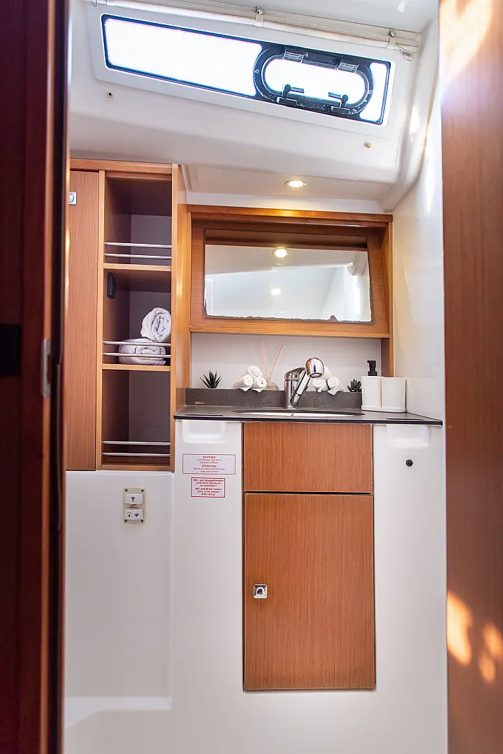 Bavaria Cruiser 51 - 