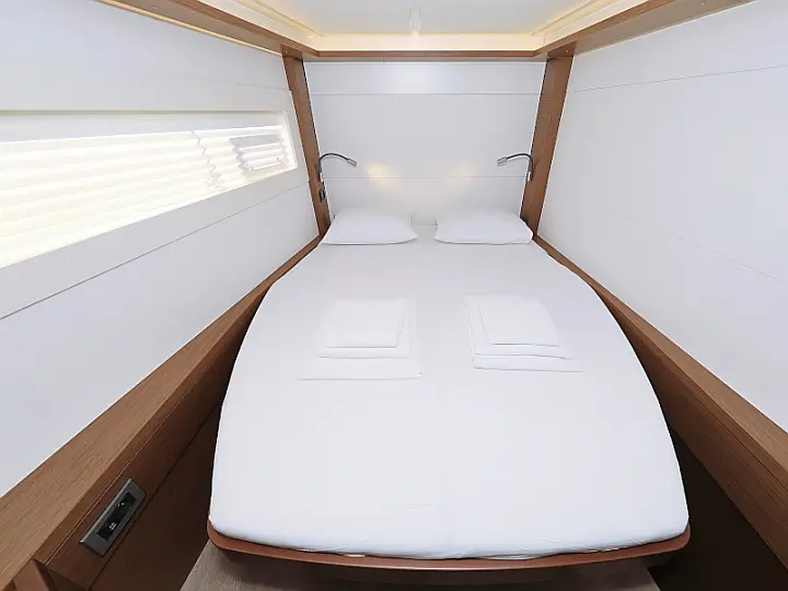 Lagoon 46  - 