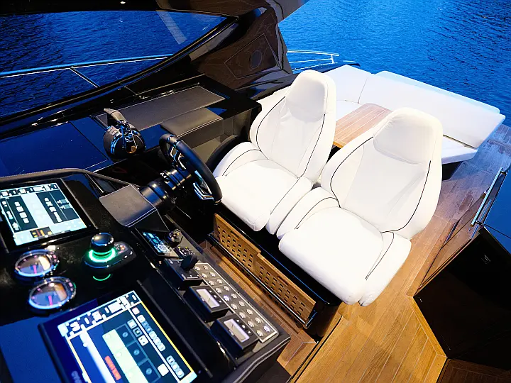 Focus Power 36 Hard Top - 
