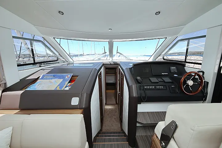 Greenline  48 Fly - 