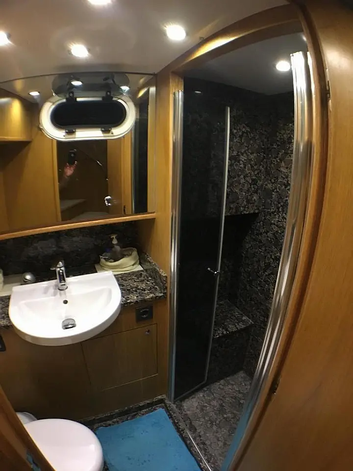 SES Yacht Trawler 55 - 