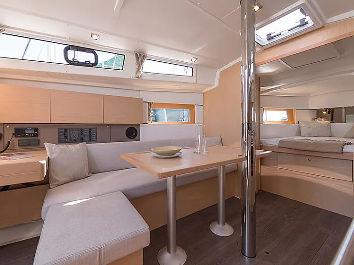 Oceanis 38.1 - 