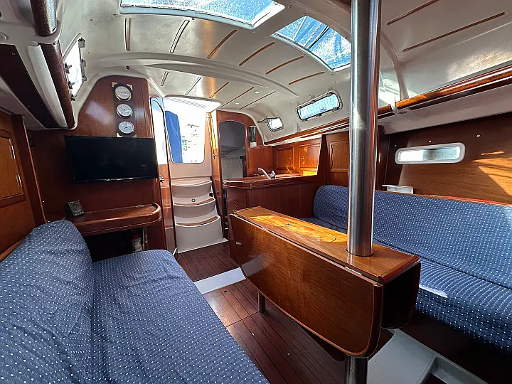 Oceanis 323 Clipper - 