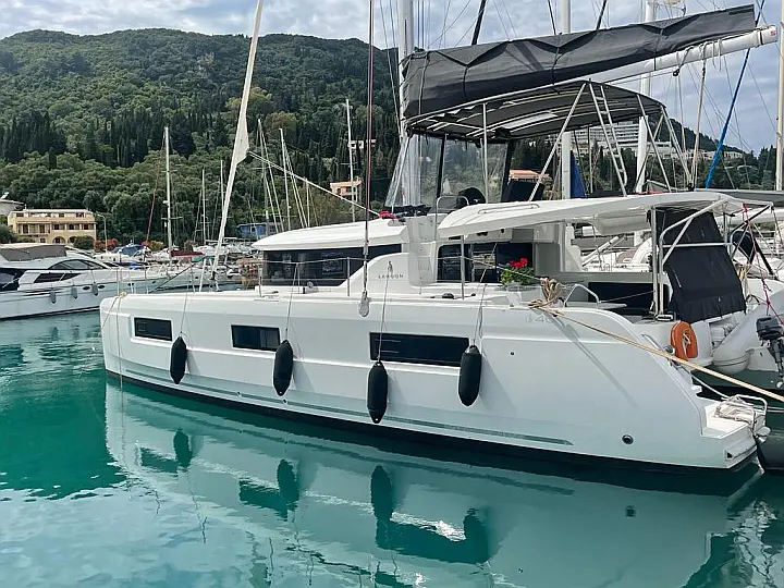 Lagoon 46  - 