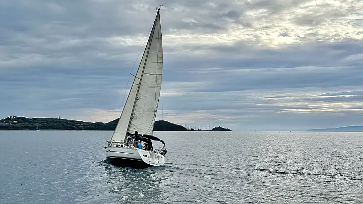 Oceanis 323 Clipper - 