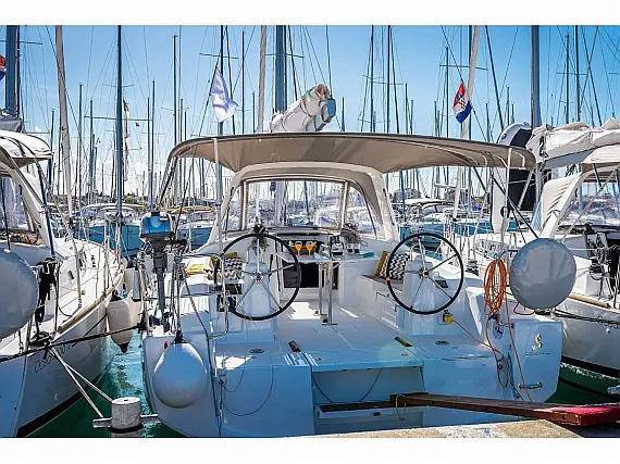 Oceanis 38.1