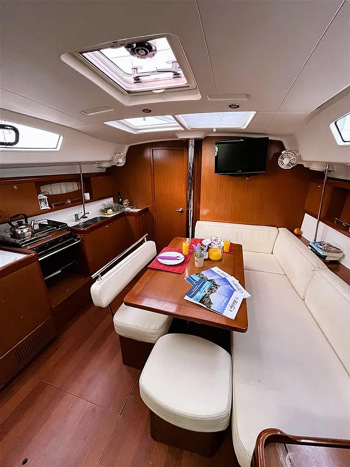Oceanis 43+ - 