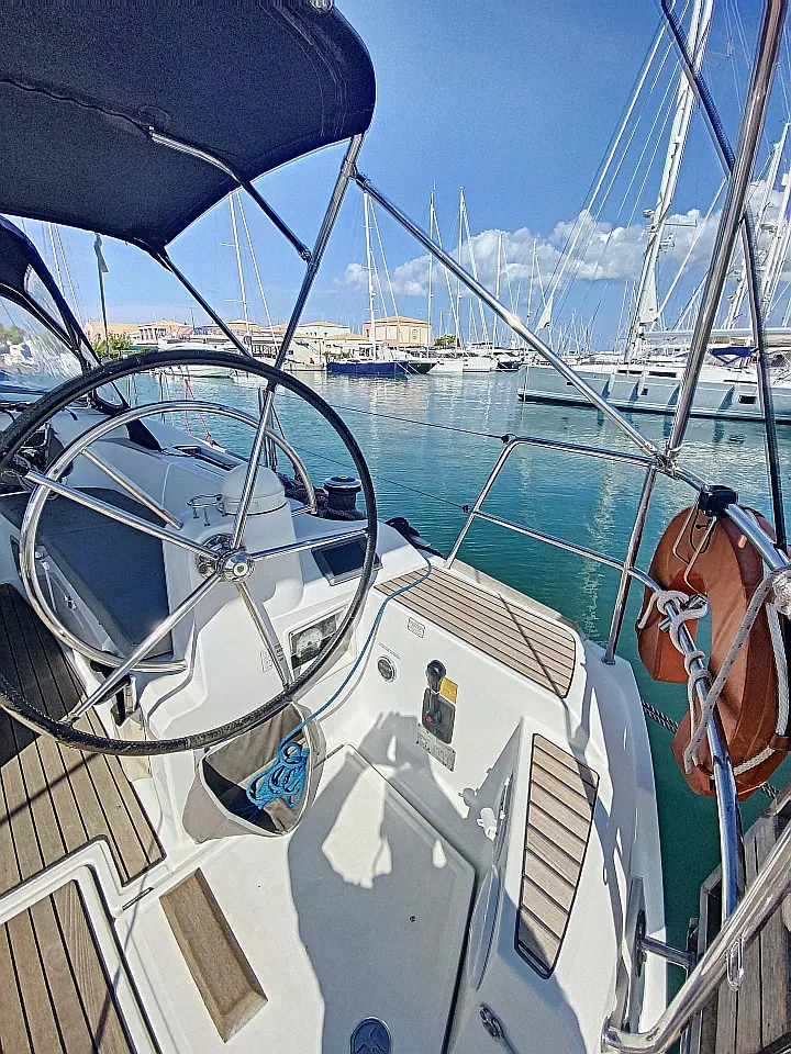 Sun Odyssey 469 - 