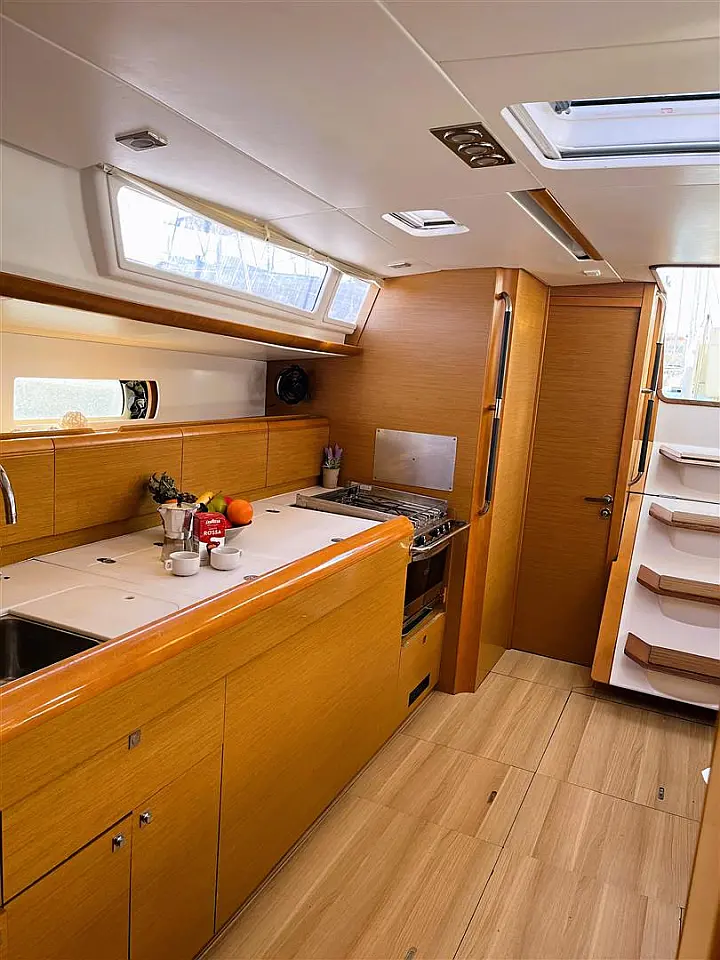 Sun Odyssey 469 - 