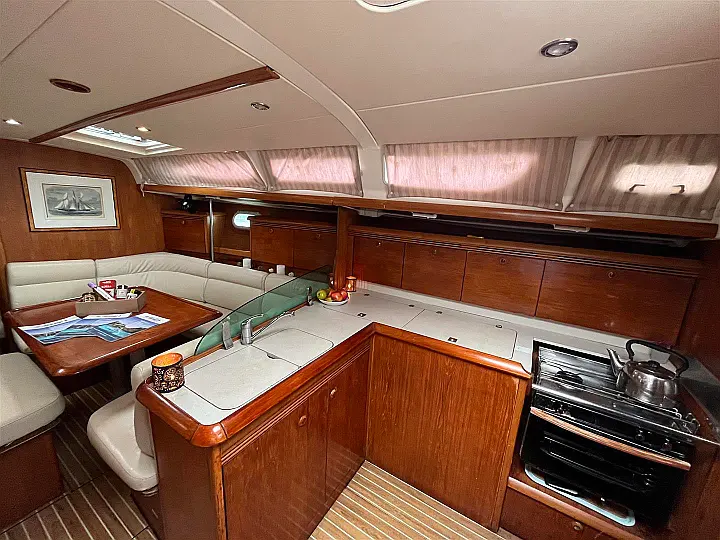 Sun Odyssey 43  - 