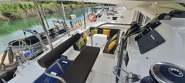 Lagoon 421 - 