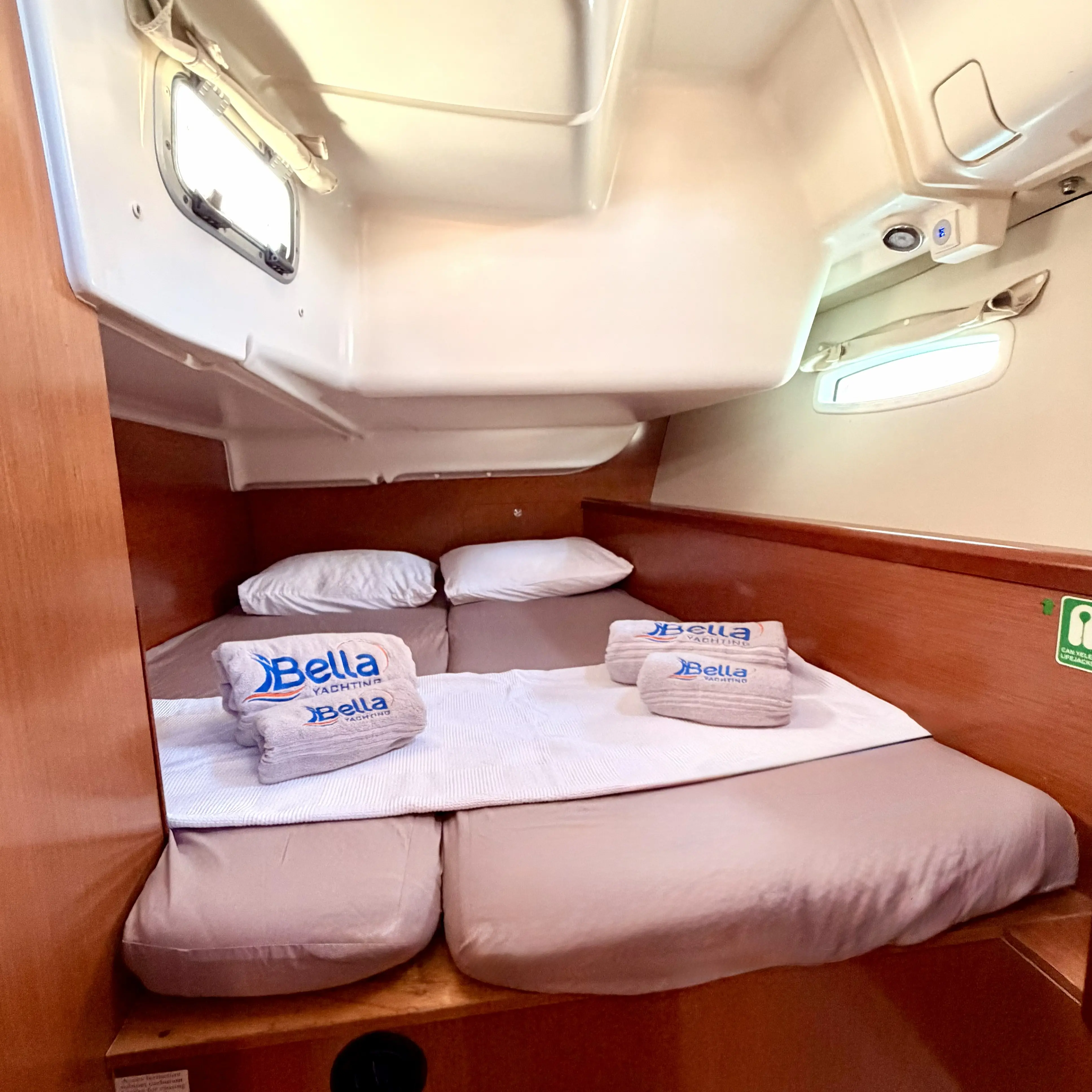 Beneteau Oceanis 40 Tigre - 