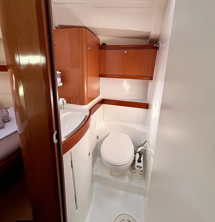 Beneteau Oceanis 40 Tigre - 