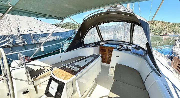 Beneteau Oceanis 40 Tigre - 