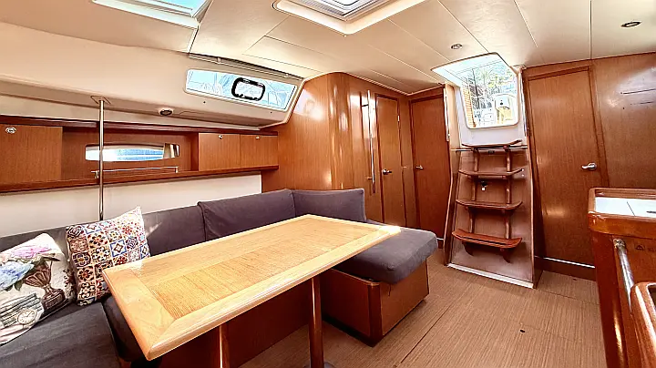 Beneteau Oceanis 40 Tigre - 