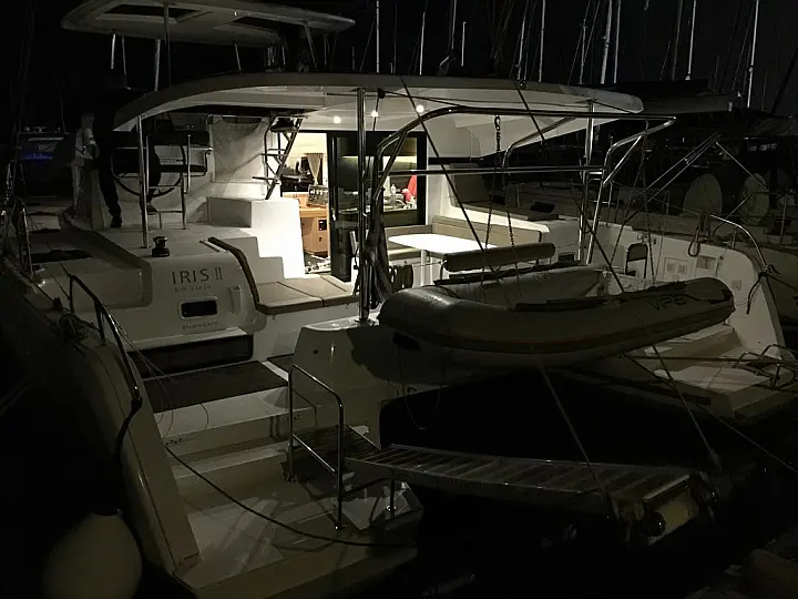 Lagoon 42 - 