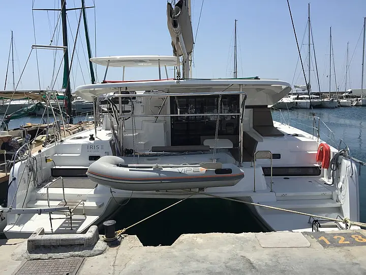 Lagoon 42 - 