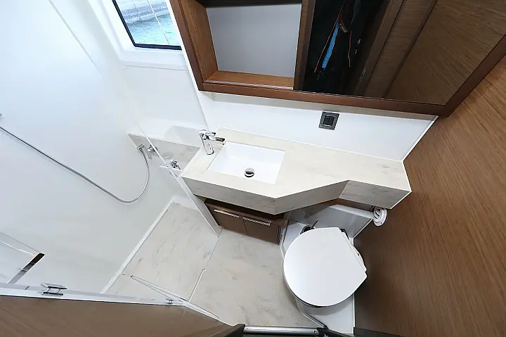 Lagoon 46  - 