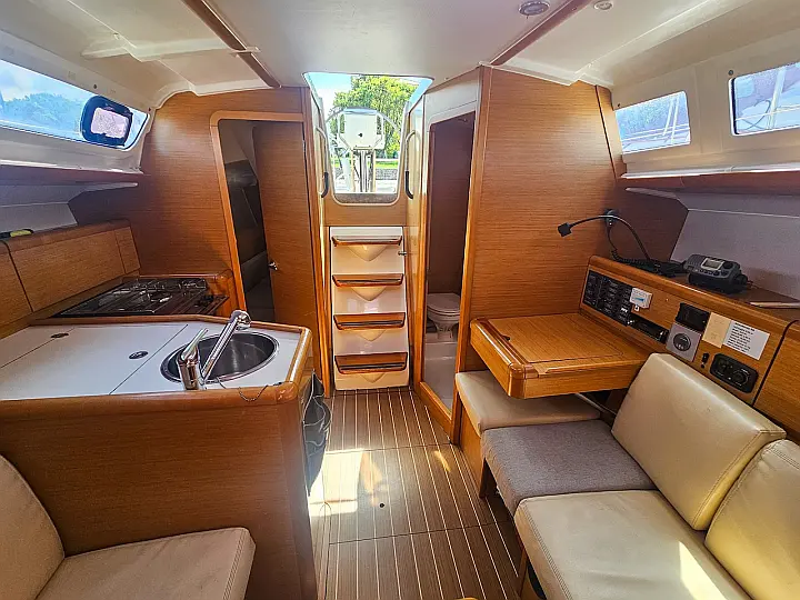 Sun Odyssey 33i - 