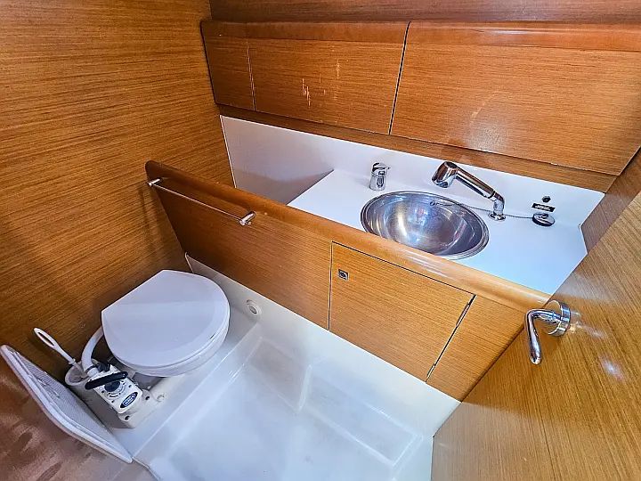Sun Odyssey 33i - 