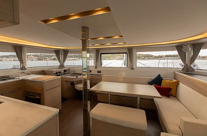 Lagoon 46 - 