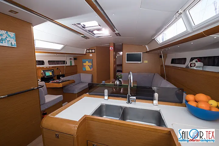 Sun Odyssey 439  - 